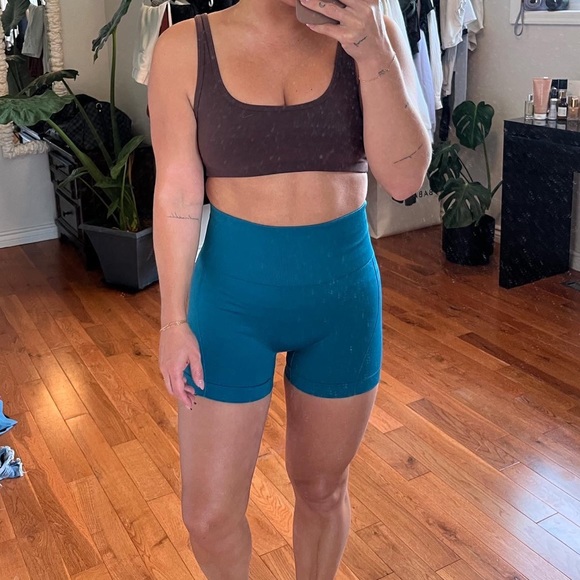 Athletic shorts - Picture 2 of 2